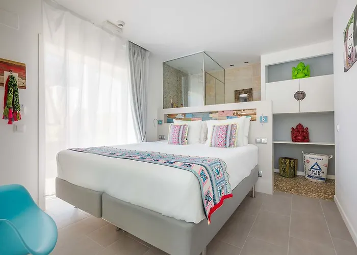 Hotel Ibizazen Santa Eularia des Riu