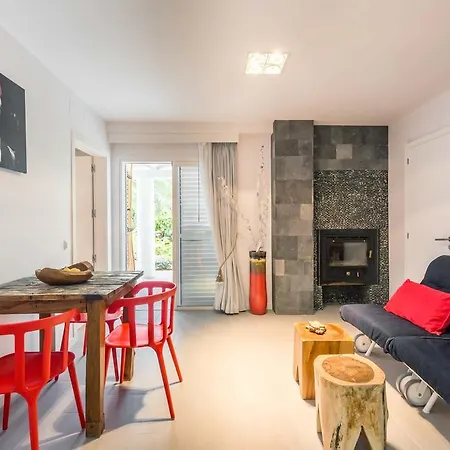 מלון Ibizazen סנטה אאולריה דס ריו