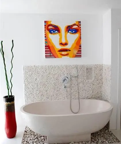 伊比扎森酒店 圣埃乌拉利亚